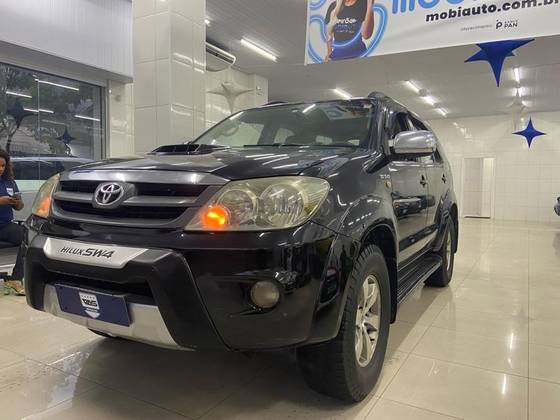 TOYOTA HILUX SW4 3.0 SRV 4X4 16V TURBO INTERCOOLER DIESEL 4P MANUAL